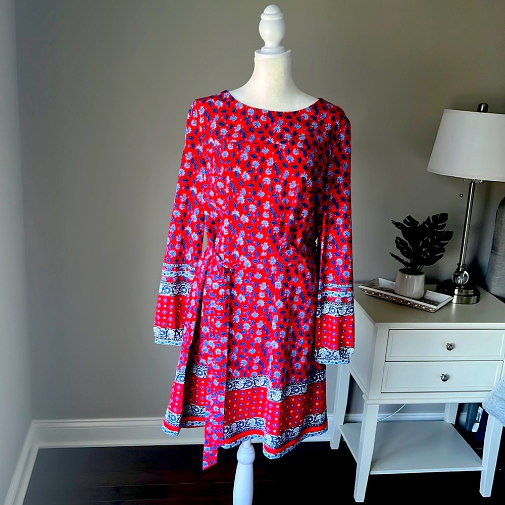 NWT LOFT Long Sleeve Tie Waist Dress Size M